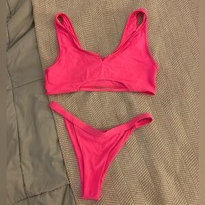 Hot pink bikini size large